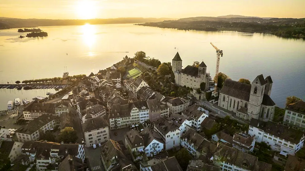 There is a dispute in Rapperswil-Jona SG over the sale of a plot of land. A new decision has been made by the administrative court. (archive image)