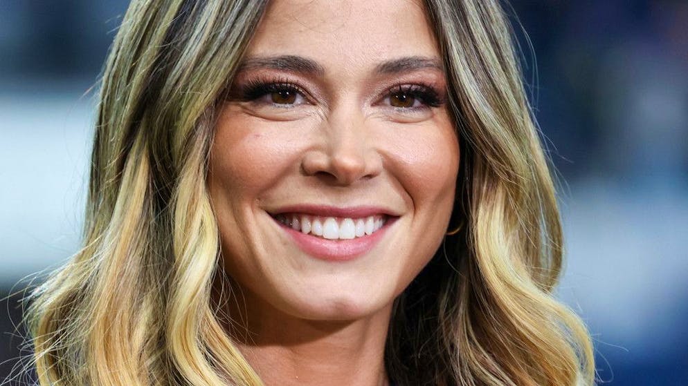 Momento nero per l'ex di Totti. Ilary Blasi fatta fuori, ecco chi condurrà «La Talpa» su Canale 5