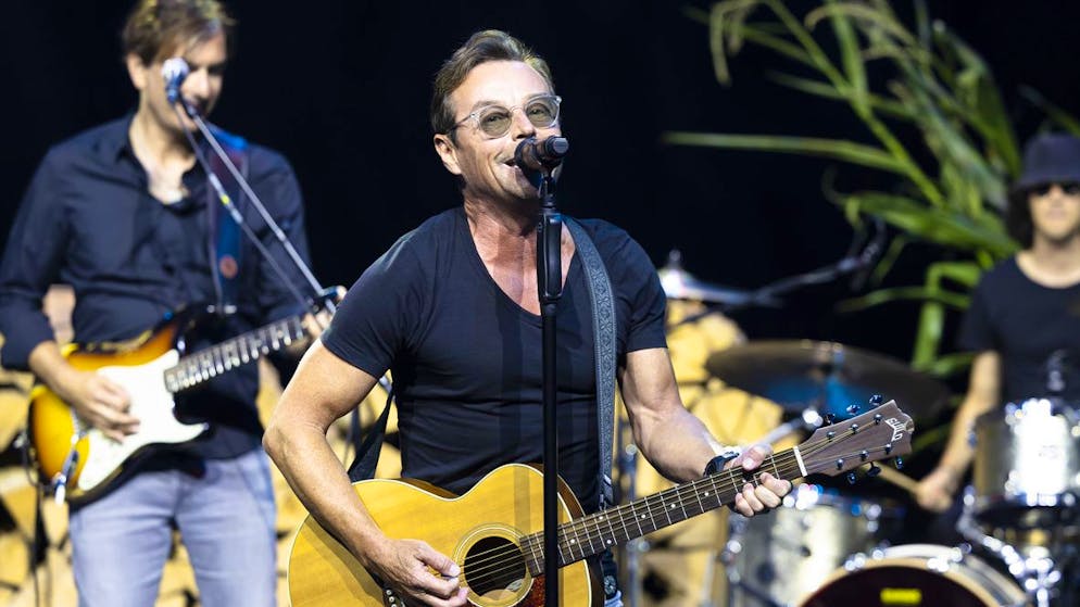 Sänger Florian Ast in der Swiss Life Arena im August 2023 in Zürich.