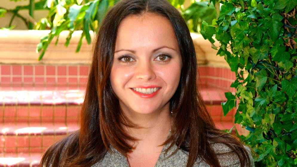 13 Kinderstars aus dem Kino – und was aus ihnen wurde. Als legendäre Wednesday Adams wurde Christina Ricci jüngst abgelöst. Heute ist die 44-Jährige in verschiedene Fernsehserien als Schauspielerin oder Synchronsprecherin tätig.