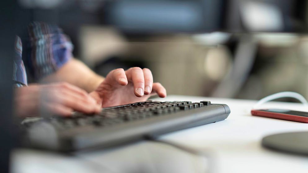 Scrive il computer, invece del giornalista?