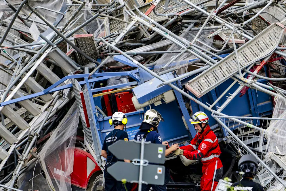 Crollo impalcatura a Prilly. L'incidente è avvenuto venerdì mattina, il 12 luglio 2024.