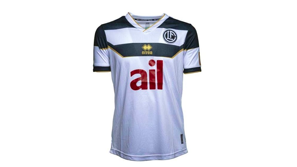 The kits of the Super League clubs 2024/25. The away jersey is also kept simple.