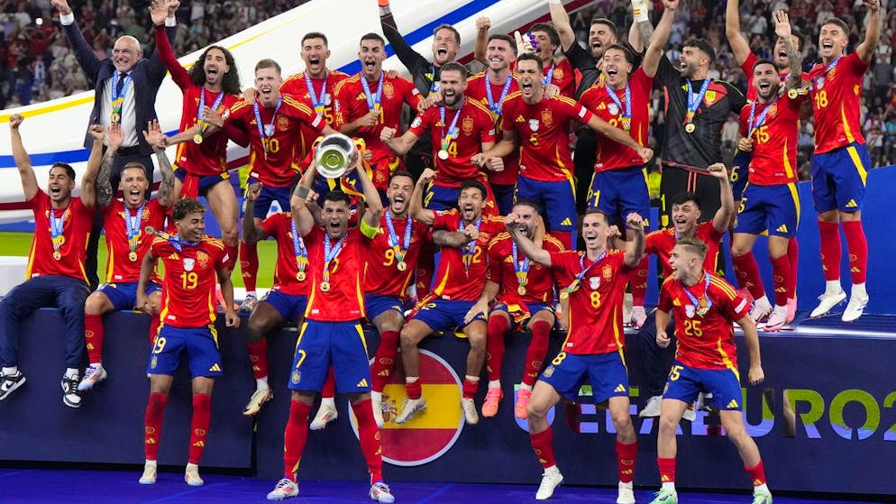 Reazioni e commenti. È la Spagna dei record, del miglior giocatore del torneo e del «muratore»