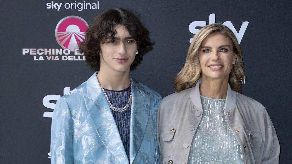 Ecco cosa è successo. Achille Costacurta di nuovo nella bufera: soldi, droga e insulti alla madre