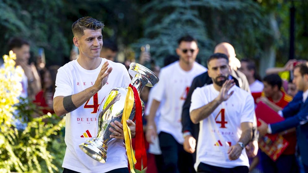 «Reçus en héros». Les joueurs de la Roja accueillis glorieusement à Madrid
