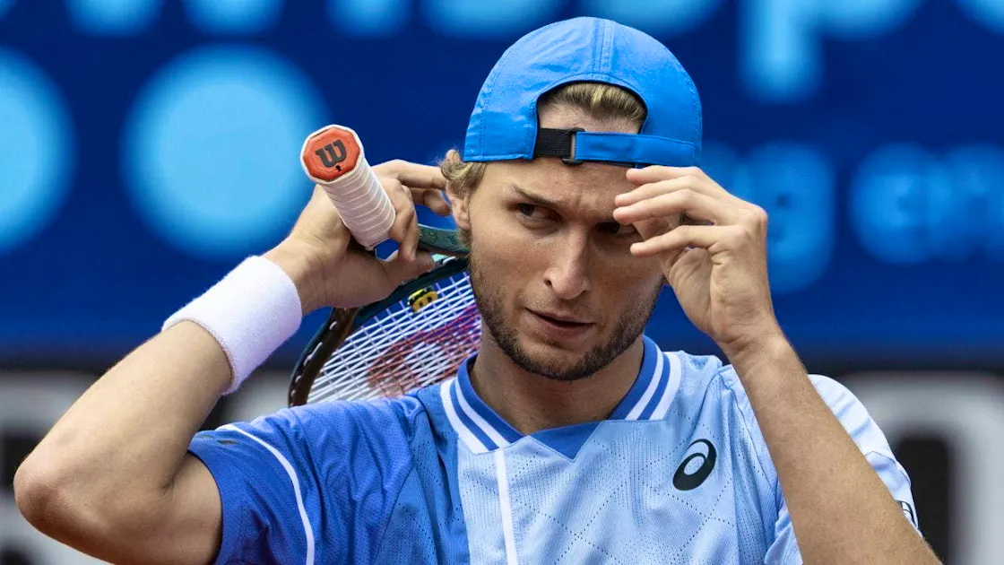 Riedi reaches round of 16 in Gstaad | blue News