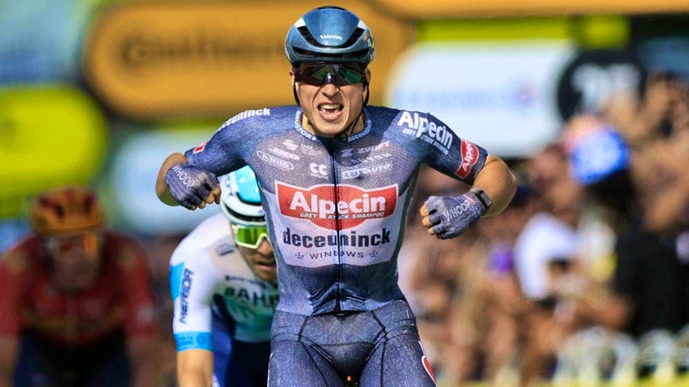 Belgian Jasper Philipsen draws level with his sprint rival Biniam Girmay after stage wins.