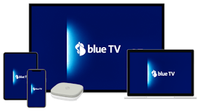 Anordnung von Devices mit blue TV Logo