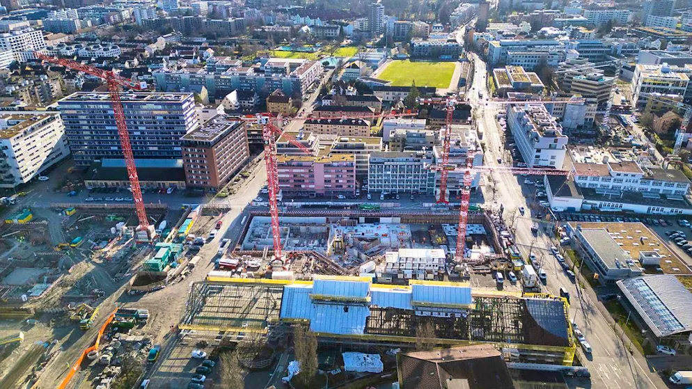 Housing is an ongoing issue in Zurich. The new delegate for housing is to help ensure that more non-profit apartments are built (in the picture the Koch-Areal).  (archive picture)