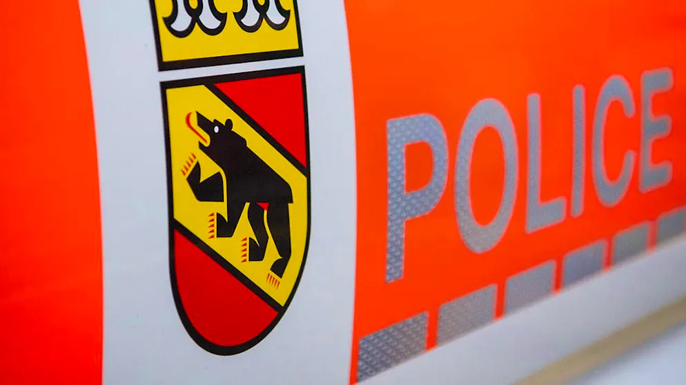 The Bern cantonal police had to rely on help from the police forces in Neuchâtel and Fribourg. (symbolic picture)