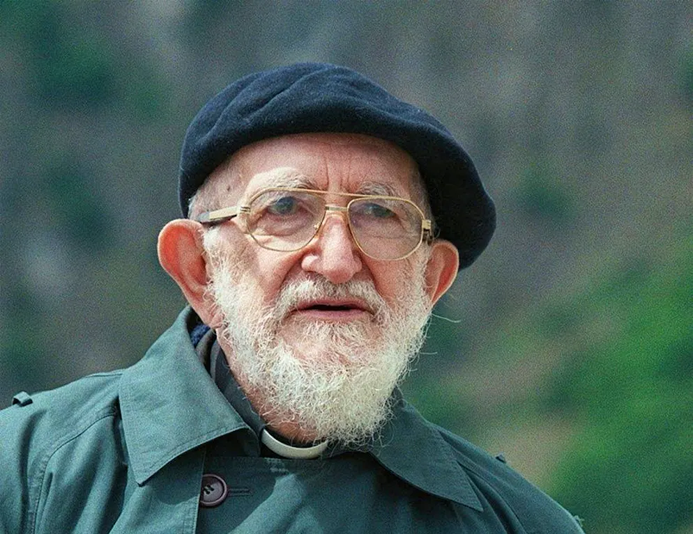 L'Abbé Pierre , décédé en 2007, est visé par de nouveaux témoignages l'accusant de violences sexuelles. 