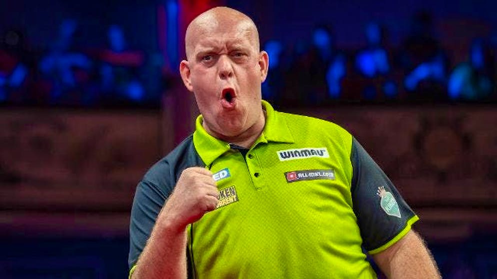 Michael van Gerwen celebrates after his win against Luke Littler.