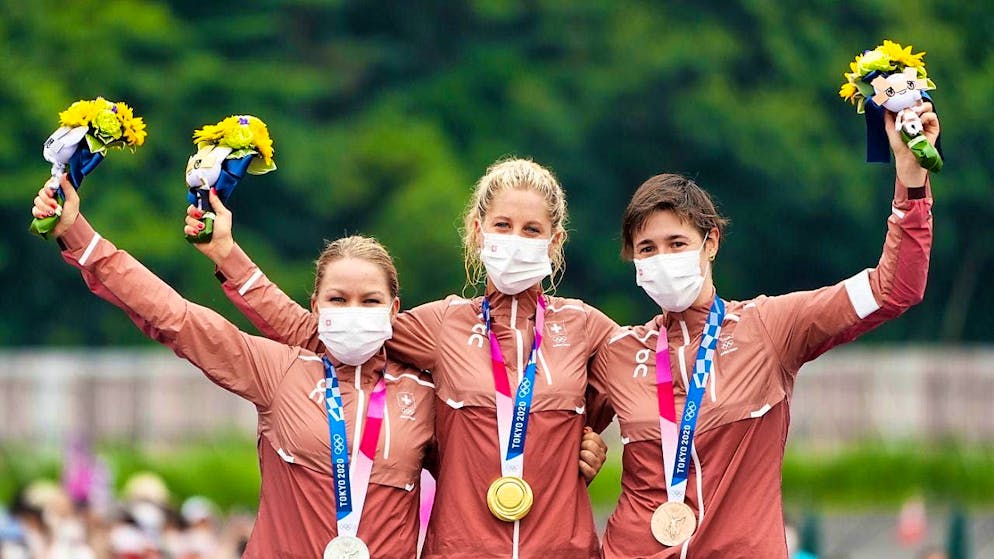 Medal hopes, baby break, mental crisis and viral alarm - Gallery. A historic picture: In Tokyo, Jolanda Neff, Sina Frei and Linda Indergand celebrated a Swiss triple victory in mountain biking. In Paris, only Frei (left) will be there again