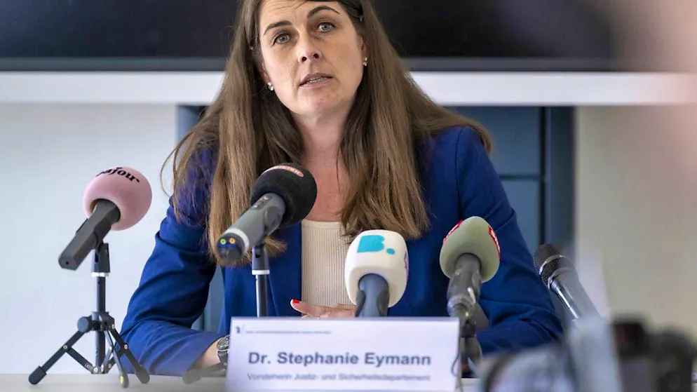 Stephanie Eymann, Head of the Basel-Stadt Department of Justice and Security, provided information on initial measures to improve the working situation in the Basel police corps. (archive picture)