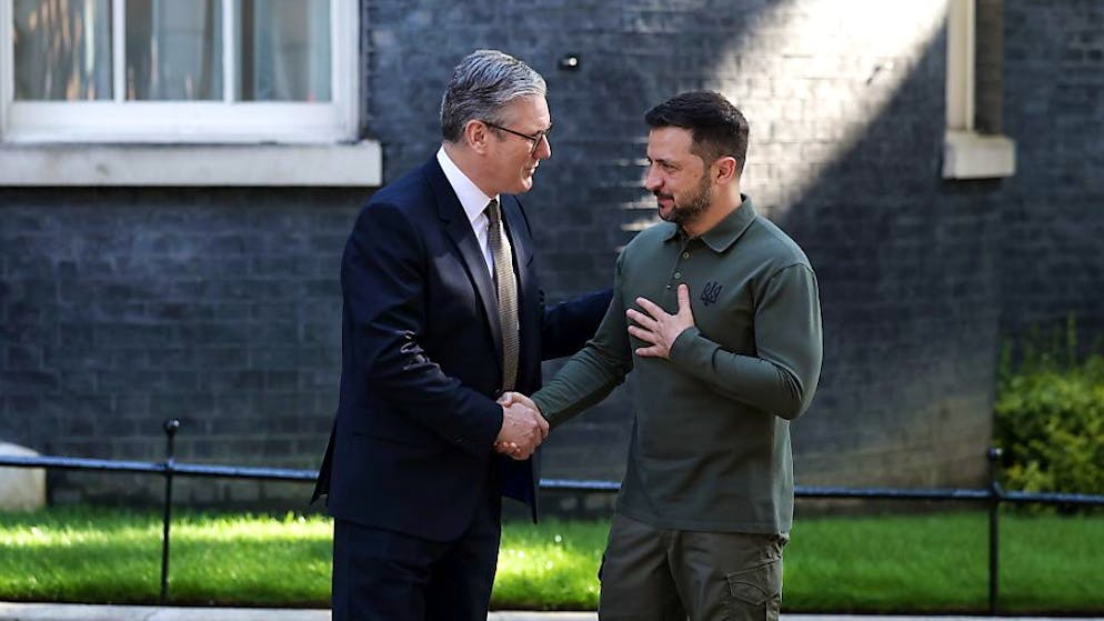 Gran Bretagna. Zelensky ospite d'onore della riunione straordinaria del nuovo Governo britannico