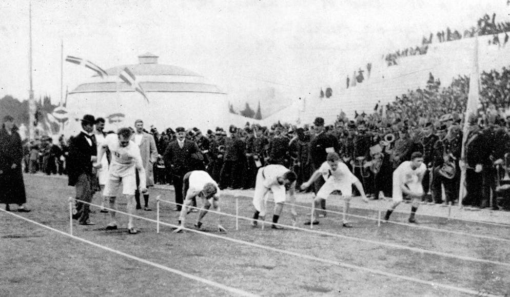 Start des Hundertmeter-Finals im Jahr 1896 in Athen.