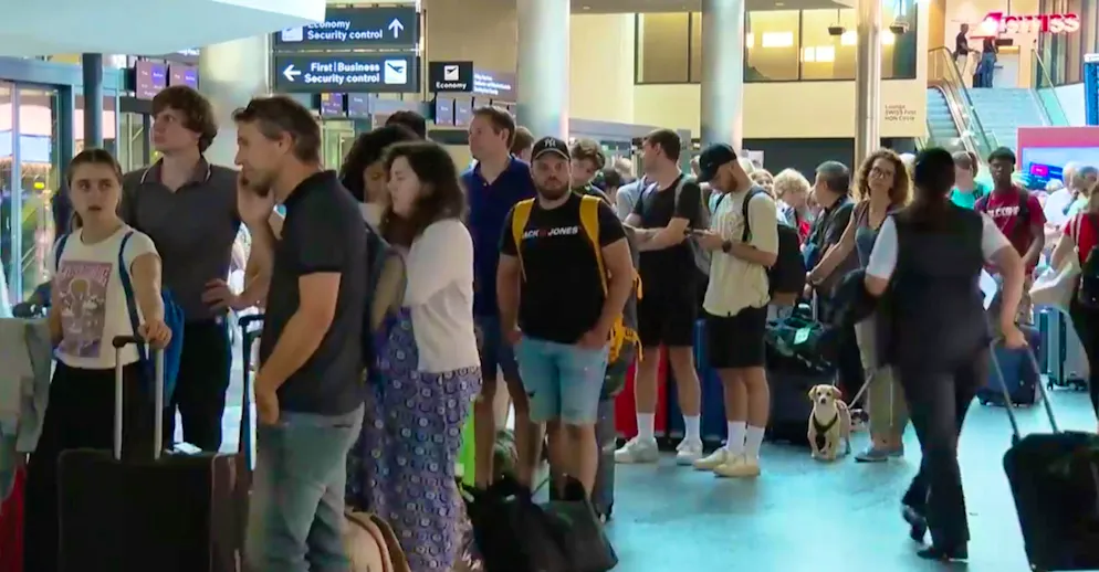Long queues have formed at Zurich Airport. 