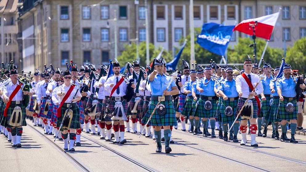The bagpipe formations from all over the world were among the highlights of the Basel Tattoo parade.