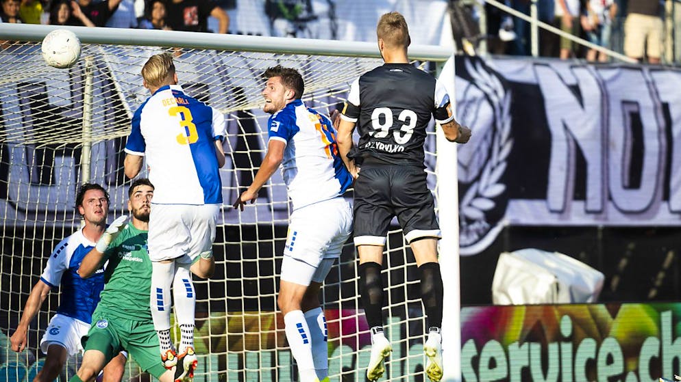 Kacper Przybylko überrascht die GC-Defensive und trifft zum 1:1