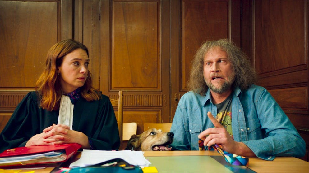 Le procès du chien. François Damiens incarne un malvoyant qui se bat pour sauver la vie de son chien.