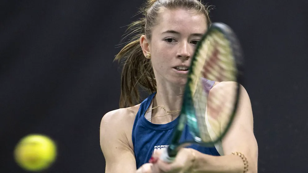 Simona Waltert musste sich der Französin Chloé Paquet im fünften Duell zum vierten Mal geschlagen geben