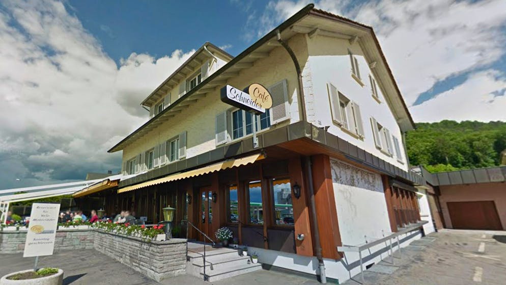 Guests and residents stunned. Traditional Aargau café must close immediately