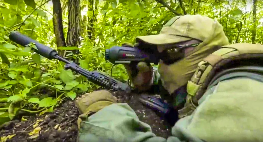 Most Russian soldiers are poorly equipped. (archive picture)
