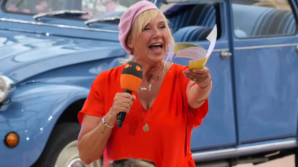 ZDF bans jewelry. TV host Andrea Kiewel triggers shitstorm with Israel pendant