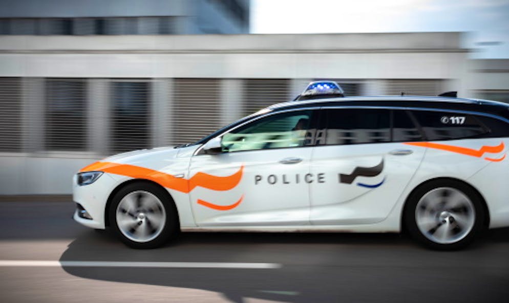 Die Kantonspolizei Freiburg war in einen Unfall verwickelt. (Symbolbild)