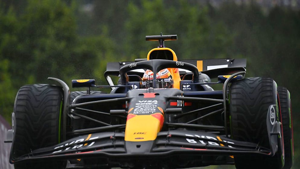 Max Verstappen gewinnt das Qualyfing für den GP von Belgien und dürfte am Sonntag trotz der Rückversetzung auf Startplatz 11 zu den Favoriten gehören