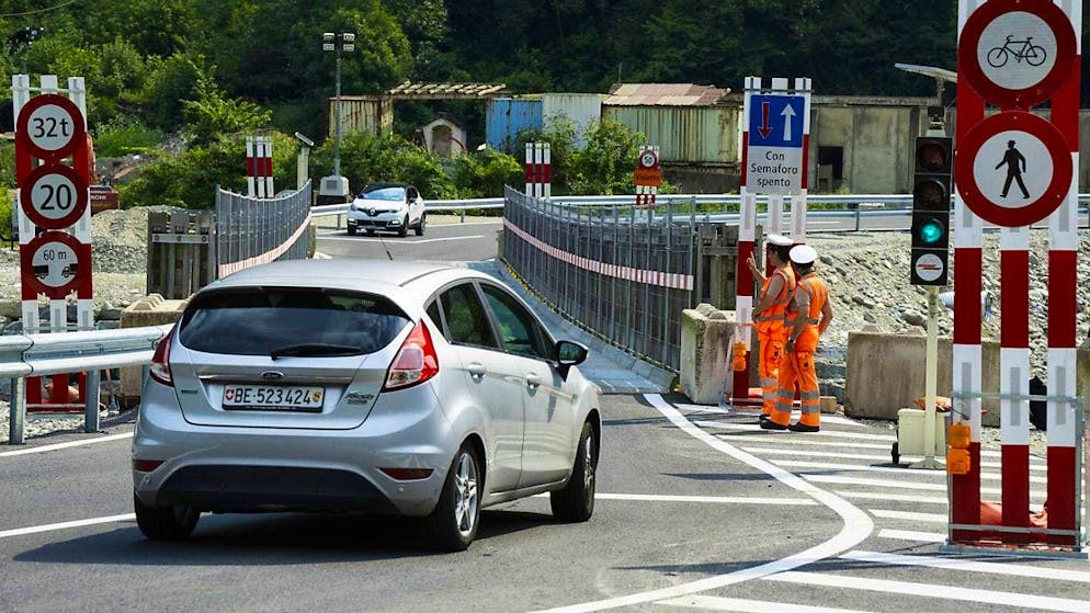 Replacement bridge in the Maggia Valley is open to all - Gallery. The bridge was opened to general traffic on Saturday.