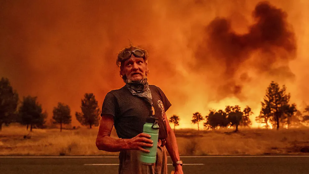 Forest fire in California. Thousands of people have to be evacuated