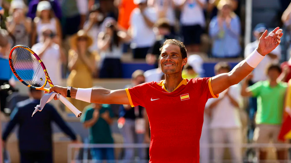 Driven by the crowd, Rafael Nadal struggles into the 2nd round at the Olympic tournament in Roland-Garros
