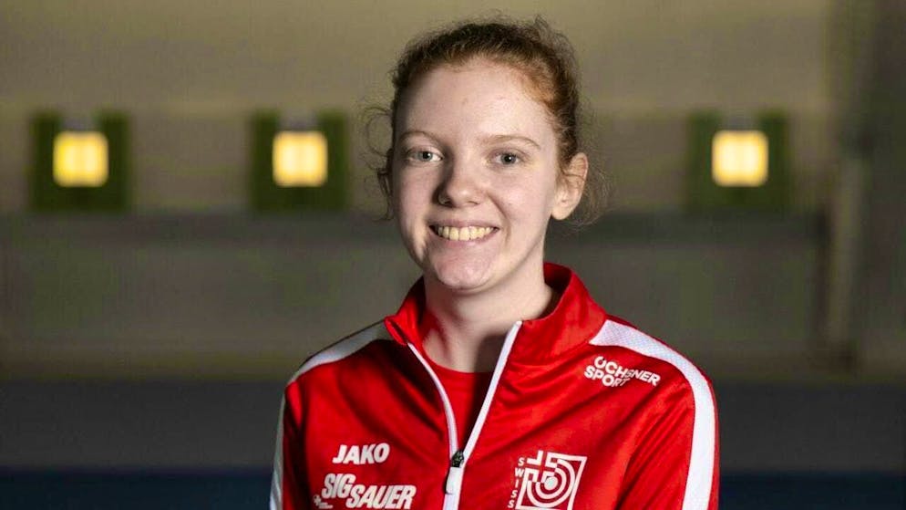 21-year-old Audrey Gogniat from the canton of Jura put in a top performance in the 10 m air rifle qualification, finishing third