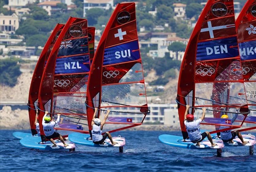 Colombo sempre nei primi 10.