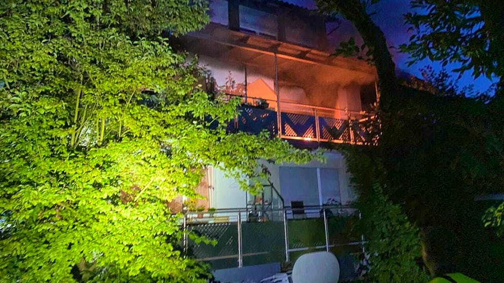 Fire in an apartment building in Arlesheim.