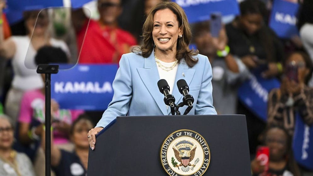 US-Vizepräsidentin Kamala Harris bei einem Wahlkampfauftritt am Dienstag in Atlanta im Teilstaat Georgia.