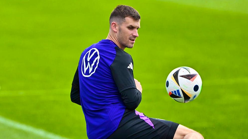 Pascal Gross moves back home from Brighton