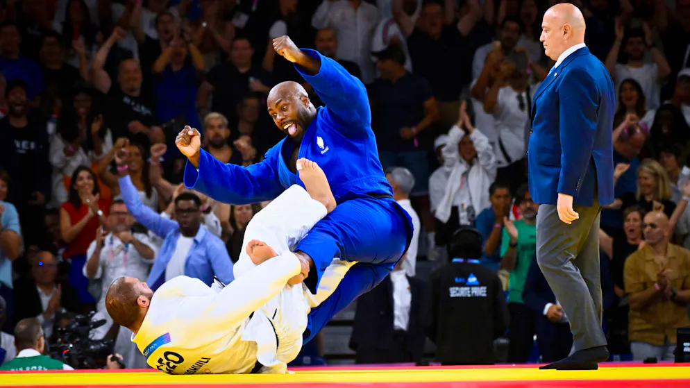 Paris 2024 - Judo. Combat électrique : Teddy Riner et son adversaire s’empoignent !