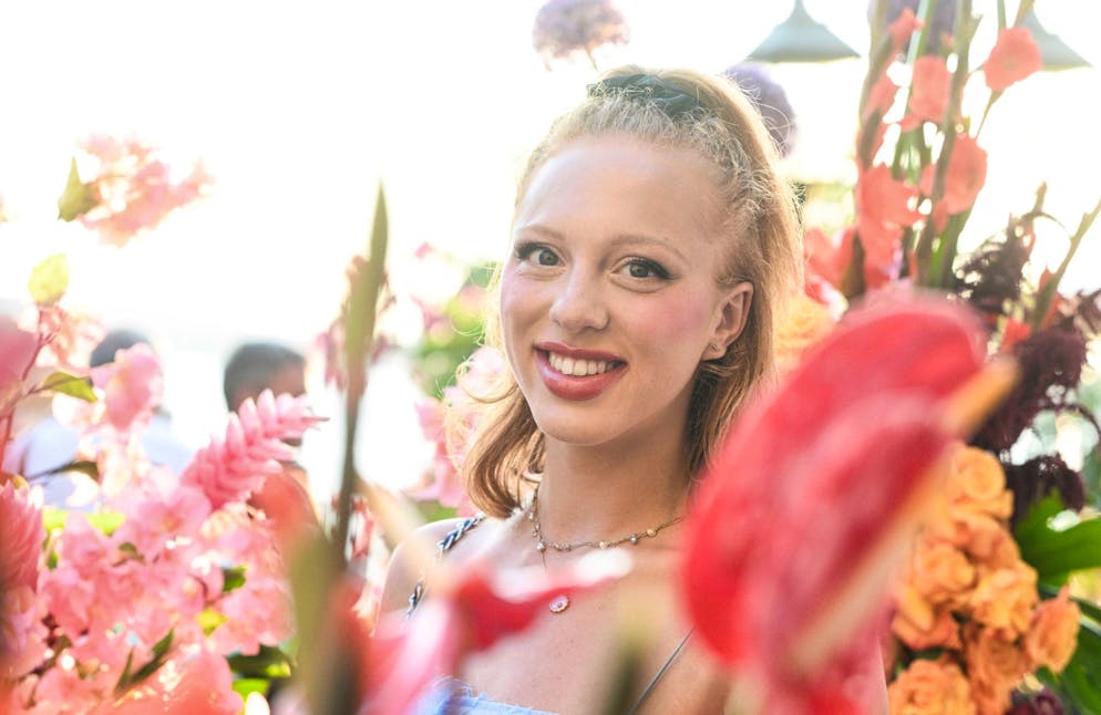 Anna Ermakova ist seit ihrer Kindheit ein Promi in Deutschland und hat nun als Erwachsene immer mehr Projekte.