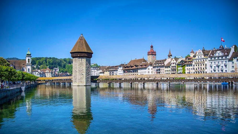 The city of Lucerne reported a revenue surplus of CHF 80.1 million in 2023. (archive image)