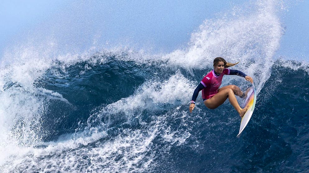 Franzose Vaast mit Wellenritt nahe der Perfektion zu Olympia-Gold - Gallery. Caroline Marks setzte sich im Final gegen die Brasilianerin Tatiana Weston-Webb durch