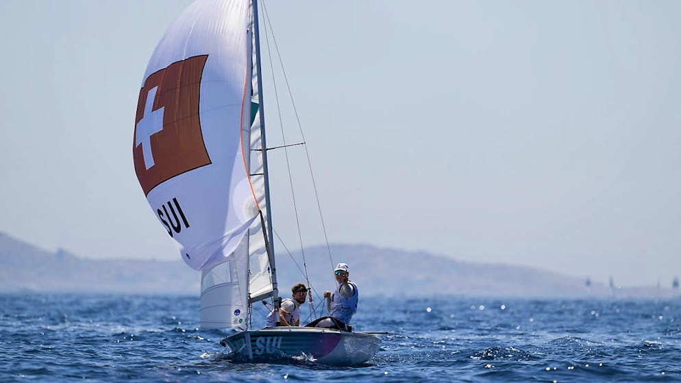 Yves Mermod and Maja Siegenthaler sichern sich im 470 mixed einen Platz im Medal Race