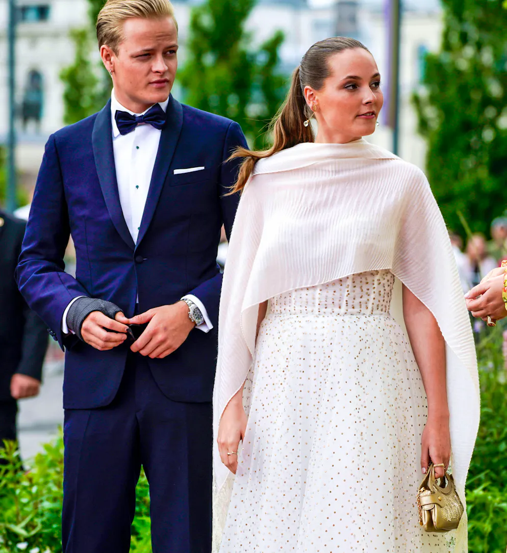 La Princesse Ingrid Alexandra et Marius Borg Hoiby arrivent au dîner à l'occasion des 18 ans de la princesse, événement festif organisé par le gouvernement, le 16 juin 2022.