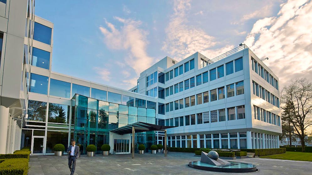 Le conseil d'administration promet désormais de s'efforcer d'intégrer cette nouvelle donne dans la stratégie climatique du groupe. (KEYSTONE/Martin Ruetschi)