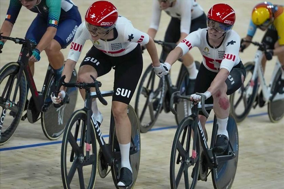 Michelle Andres e Aline Seitz.