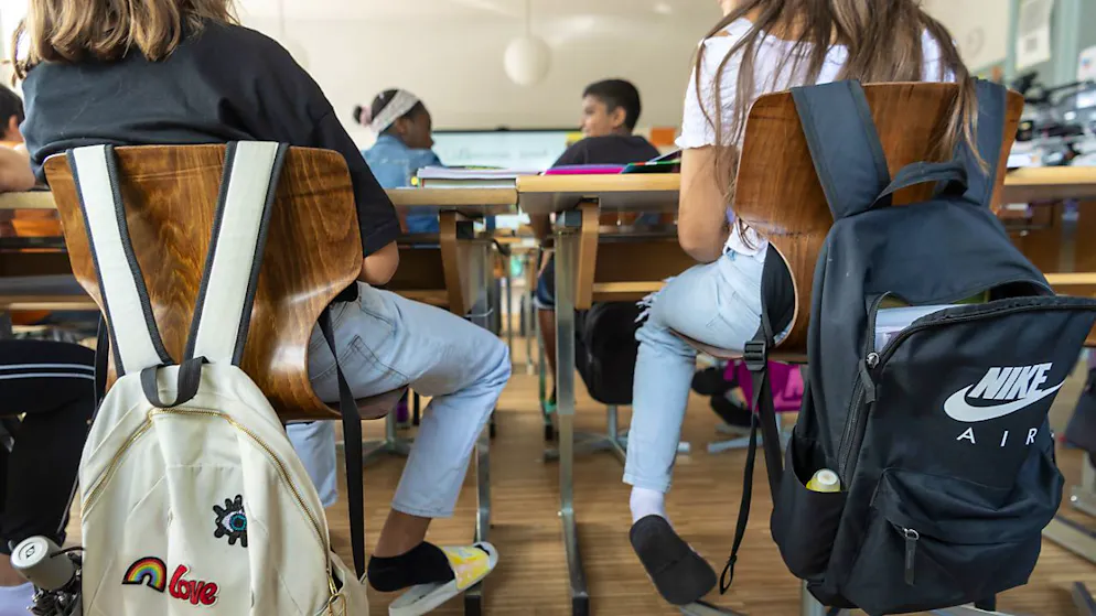 Eröffnung Ende August. In Surses GR wurde ein neues Primarschulhaus für 25 Millionen gebaut – doch es ist zu klein