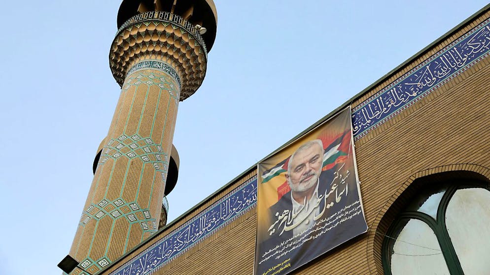 L'Iran non ha bisogno del "permesso" dll'Occidente per vendicarsi contro Israele per l'uccisione del leader di Hamas Ismail Haniyeh sul suo territorio.