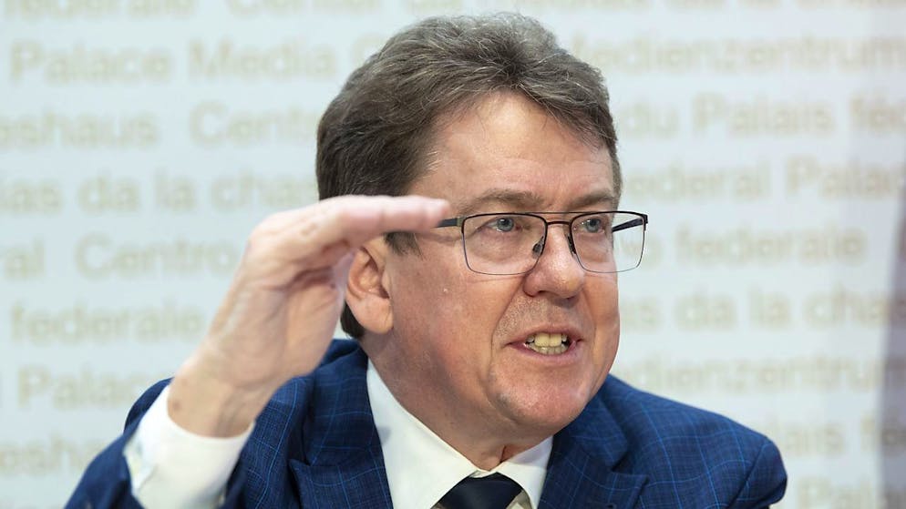 Energieminister Albert Rösti informiert am Mittwoch in Bern.